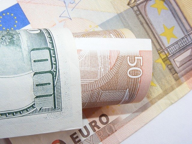 stopadesát eur
